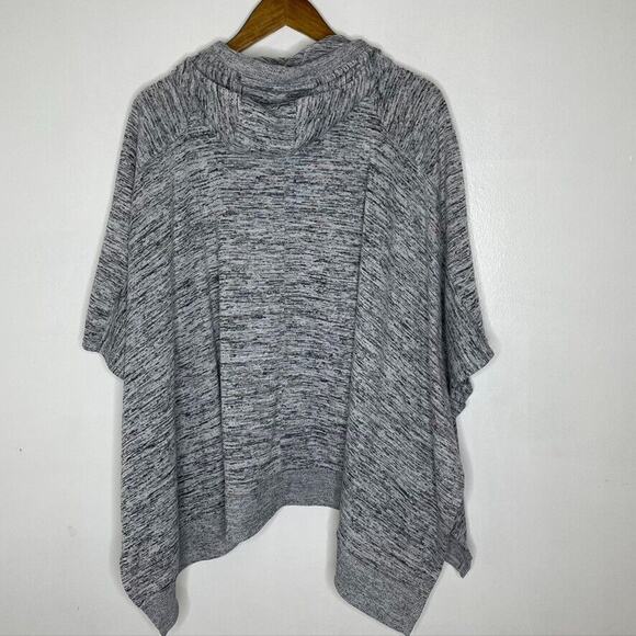 Athleta Heather Gray Poncho Hooded Sweater Size Small Women’s - Picture 8 of 8